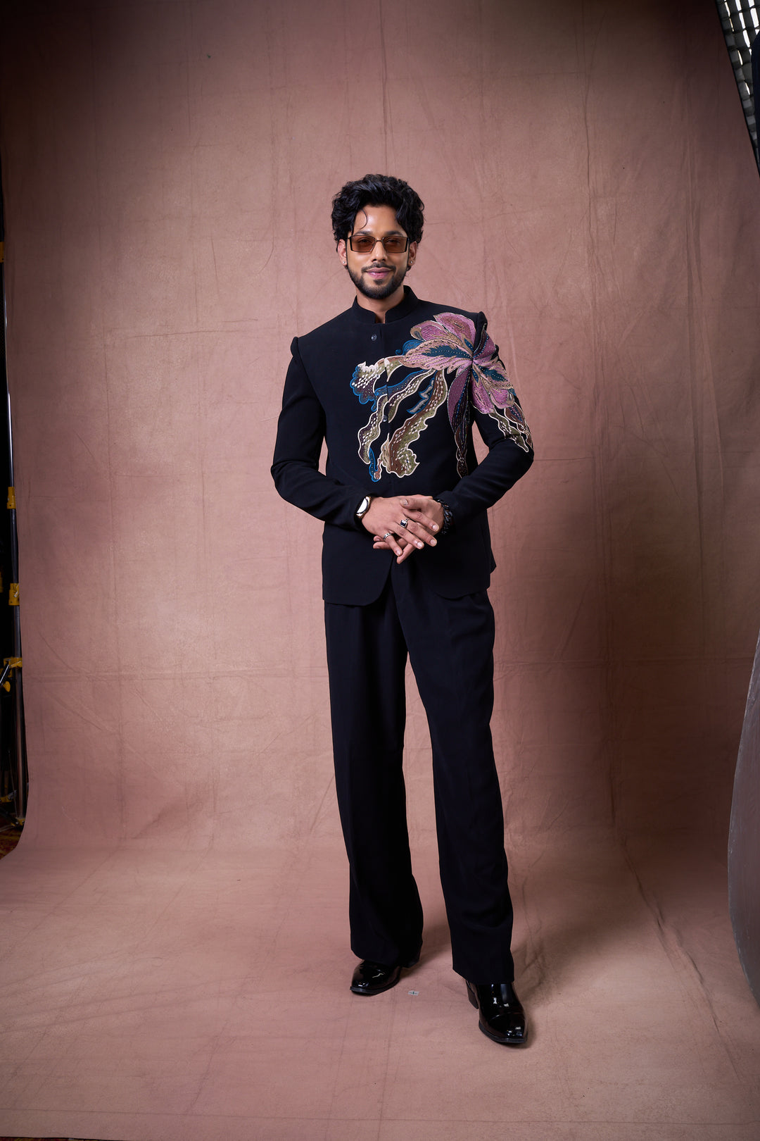 Noir Blossom Jodhpuri Set