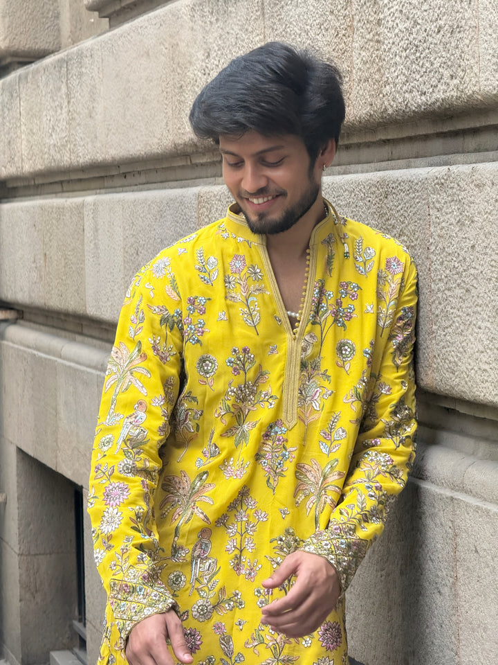 Bagh-e-Noor Kurta Set