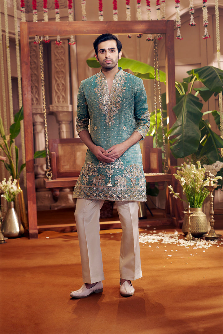 Mehvar Kurta Set